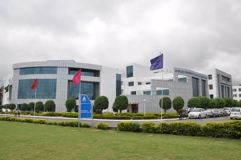 Accurate Institute campus