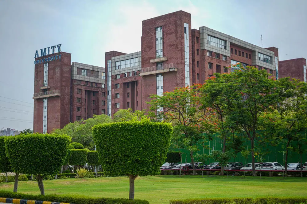 Amity Noida campus