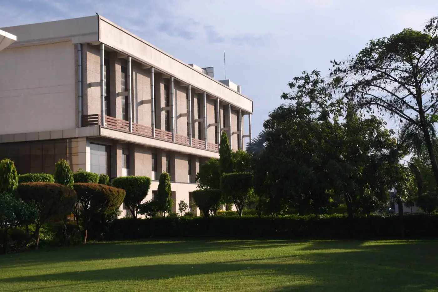 Campus building with front lawn