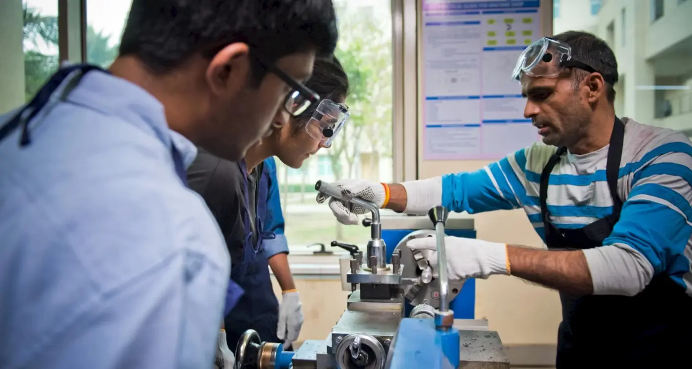 Engineering workshop lab